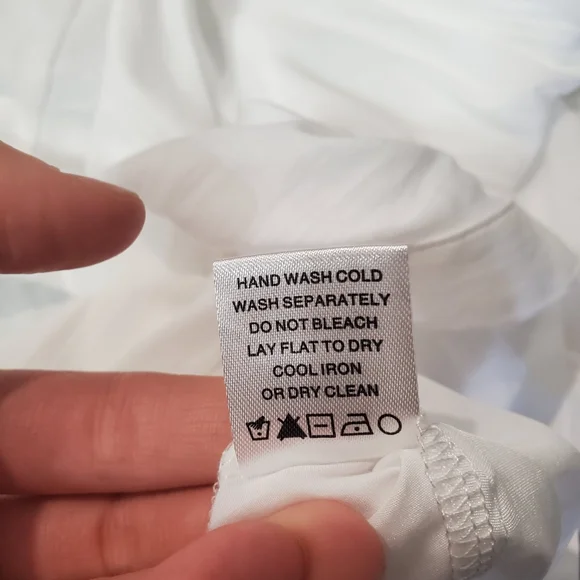 NWOT Superdown Presely Surplice Bodysuit Surplice Long-Sleeve White Bodysuit. M. - Picture 10 of 14